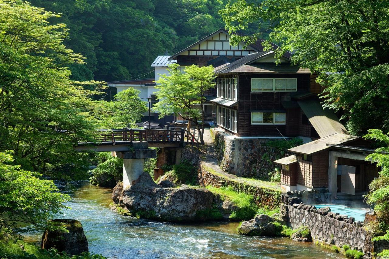 Готель Osawa Onsen Sansuikaku Ханамакі Екстер'єр фото