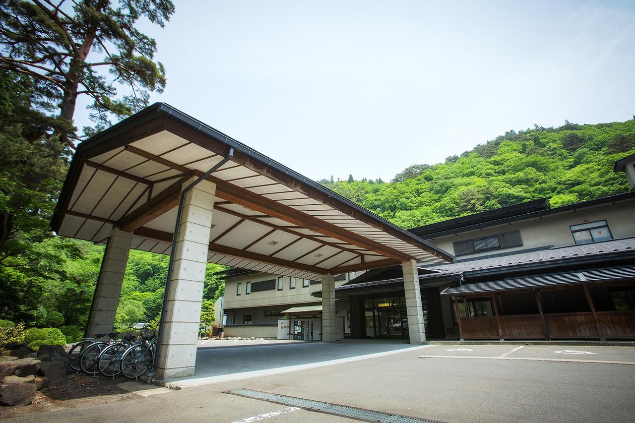 Готель Osawa Onsen Sansuikaku Ханамакі Екстер'єр фото